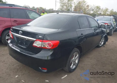 2013 Toyota Corolla Le z USA, uszkodzony, nr VIN 2T1BU4EE9DC026780